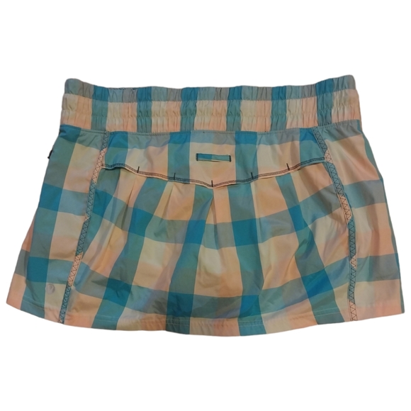 Lululemon Leader of the Track Skort - Picture 2 of 8